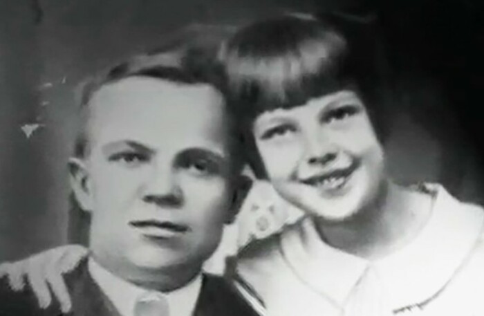 Тамара Носова воспитывалась в приемной семье.