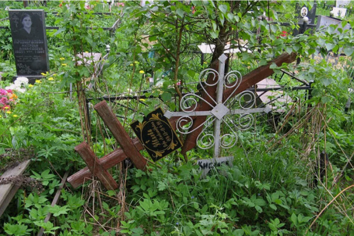 Могила Веры Ивлевой. / Фото: eg.ru