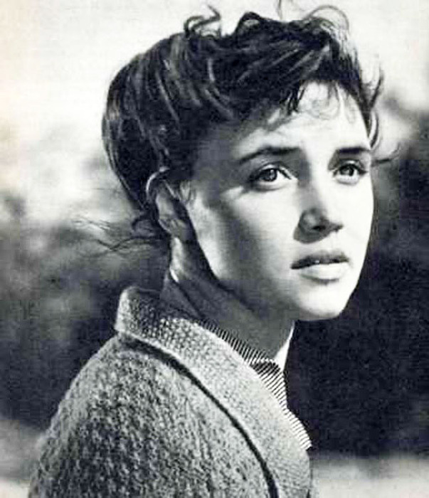 Лилиана Алешникова в фильме «Город зажигает огни». / Фото: kino-teatr.ru Лилиана Алешникова в фильме «Город зажигает огни». / Фото: kino-teatr.ru