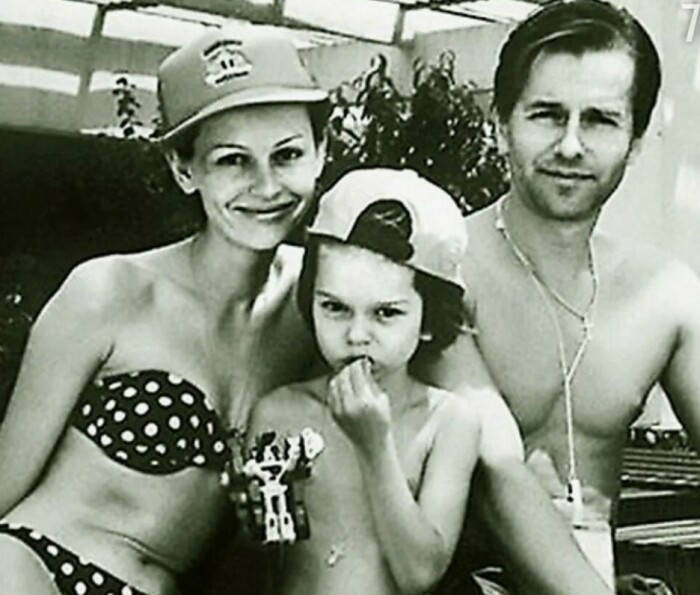 Ирина Безрукова и Игорь Ливанов с сыном Андреем.