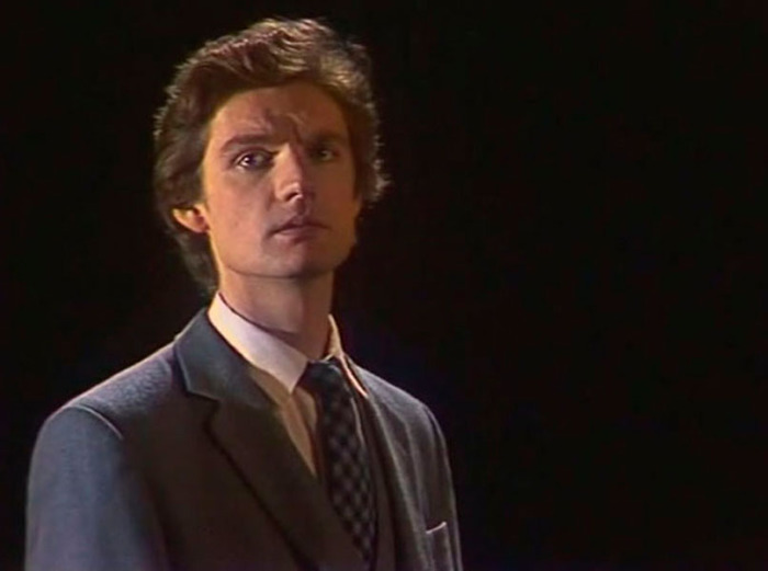 Владимир Симонов думал стать клоуном. 