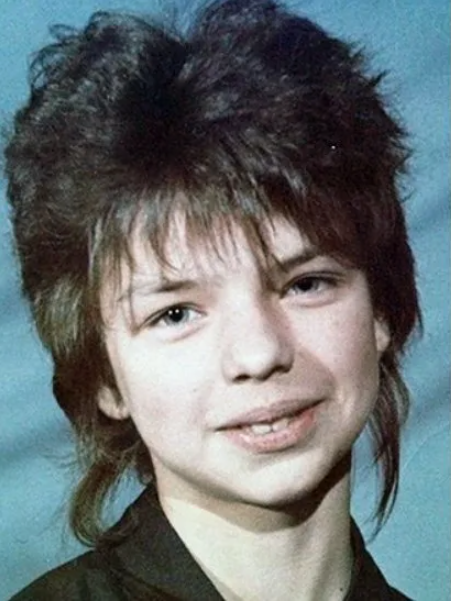 Алиса Гребенщикова в юности. / Фото: m.103news.com Алиса Гребенщикова в юности. / Фото: m.103news.com