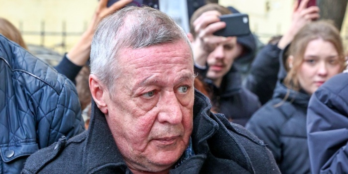 Михаил Ефремов вышел на свободу в апреле 2025 года. Михаил Ефремов вышел на свободу в апреле 2025 года.