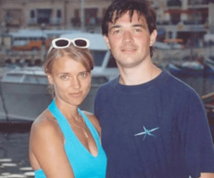 Егор Бероев влюбился в Ксению Алферову с первого взгляда. Егор Бероев влюбился в Ксению Алферову с первого взгляда.