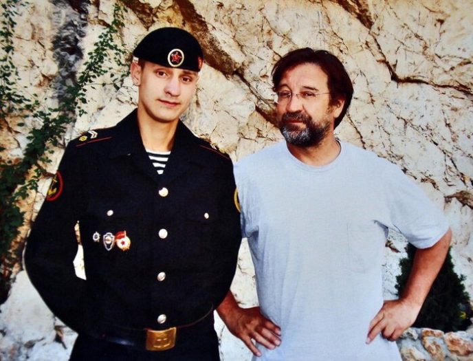 Юрий Шевчук со старшим сыном. / Фото: interesnoznat.com