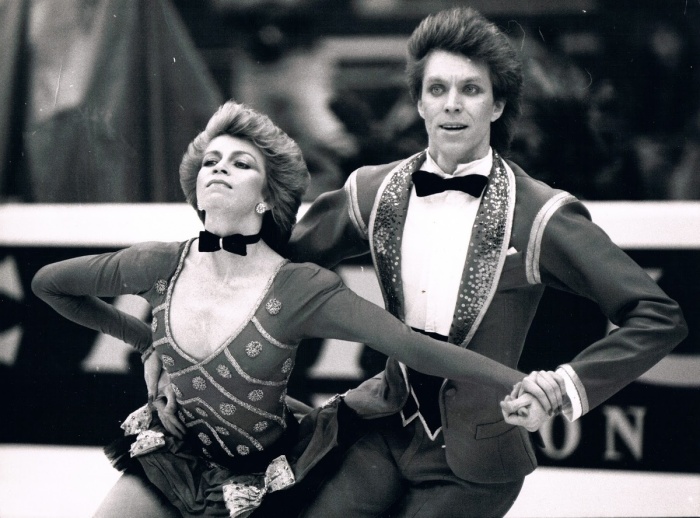 Андрей Букин в паре с Натальей Бестемьяновой. Андрей Букин в паре с Натальей Бестемьяновой.