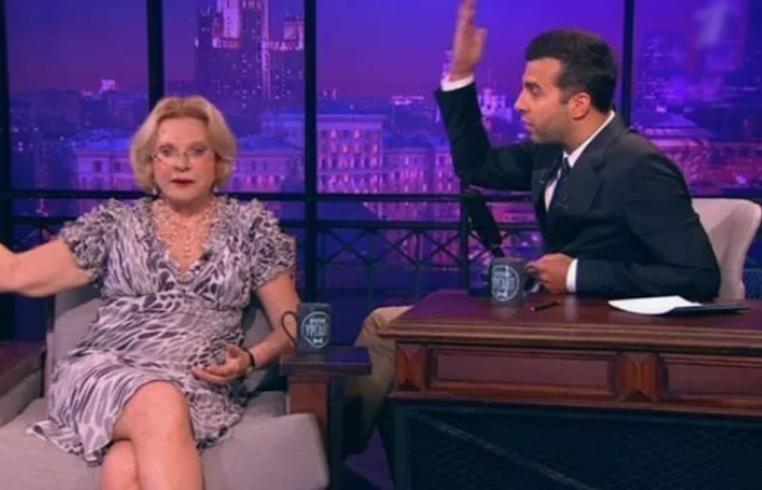 Людмила Максакова в "Вечернем Урганте". Людмила Максакова в "Вечернем Урганте".