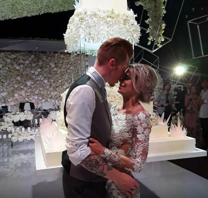 Никита Пресняков и Алёна Краснова были счастливы вместе. Никита Пресняков и Алёна Краснова были счастливы вместе.