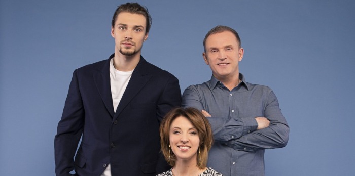 Виктор Рыбин и Наталья Сенчукова с сыном Василием.