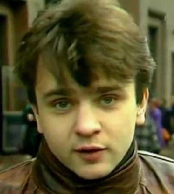 Первый выпуск "Пока все дома