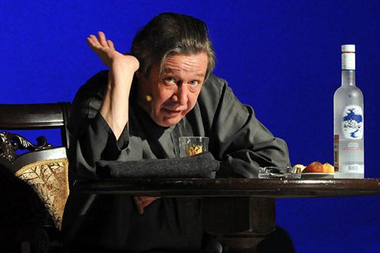 Софья Кругликова не хотела кодировать мужа. Софья Кругликова не хотела кодировать мужа.