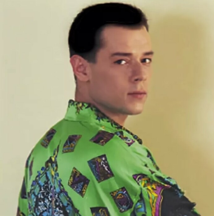 Вадим Казаченко в молодости. Вадим Казаченко в молодости.