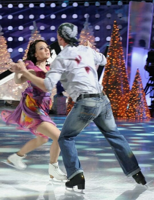 Чулпан Хаматова в шоу "Ледниковый период". 