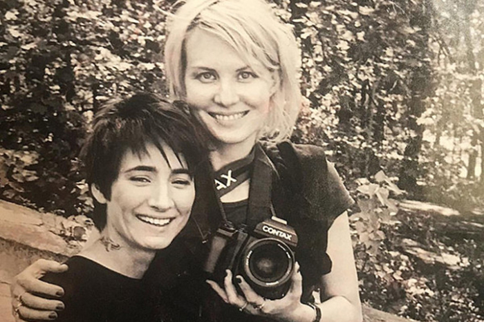 Земфира и Рената Литвинова познакомились в 2004 году. Земфира и Рената Литвинова познакомились в 2004 году.