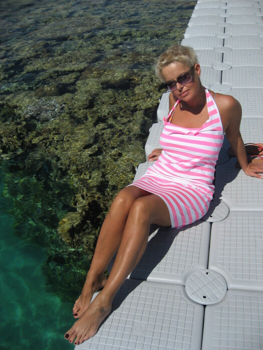 Анастасия Калманович за один только ужин могла бы получить целый остров. Анастасия Калманович за один только ужин могла бы получить целый остров.