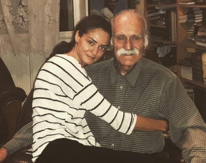 Кахи Кавсадзе с любимой внучкой.