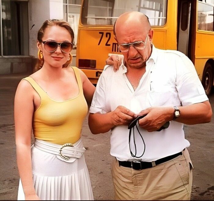 Ирина Цывина уговорила мужа сыграть в экранизации повести Булгакова. Ирина Цывина уговорила мужа сыграть в экранизации повести Булгакова.