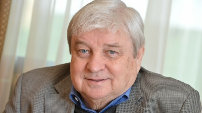 Стефанович очень любил Аллу Пугачеву. 