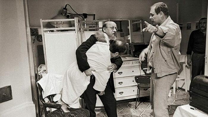 Кадры со съемок фильма "Собачье сердце". Кадры со съемок фильма "Собачье сердце".