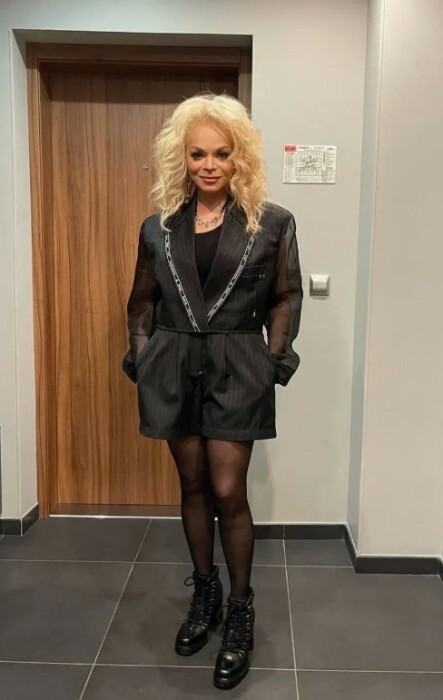 Лариса Долина тщательно следит за питанием. Лариса Долина тщательно следит за питанием.