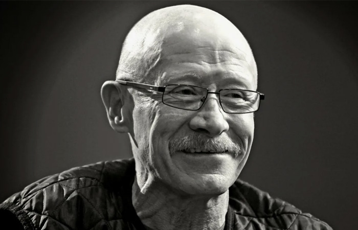 «Хочешь ребёнка - рожай от другого, усыновлю»: Почему бросил жену, которая вернула его с того света Виктор Проскурин