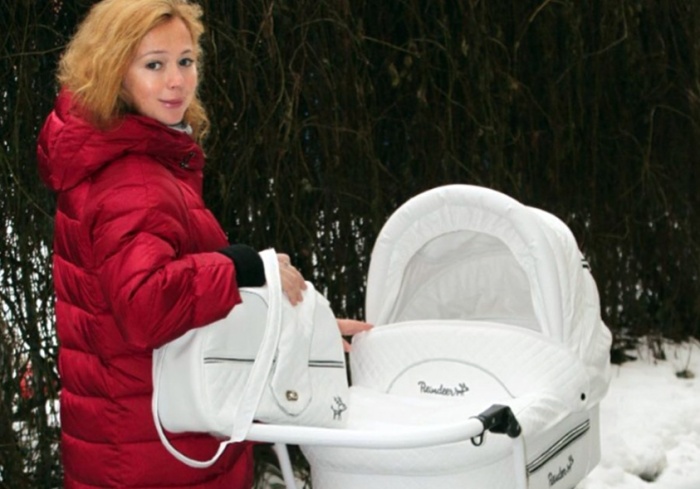 Дочь Елены Захаровой умерла в 8-месячном возрасте. 