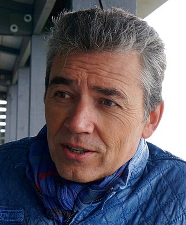 Сергей Чванов подрабатывает ведущим на мероприятиях.