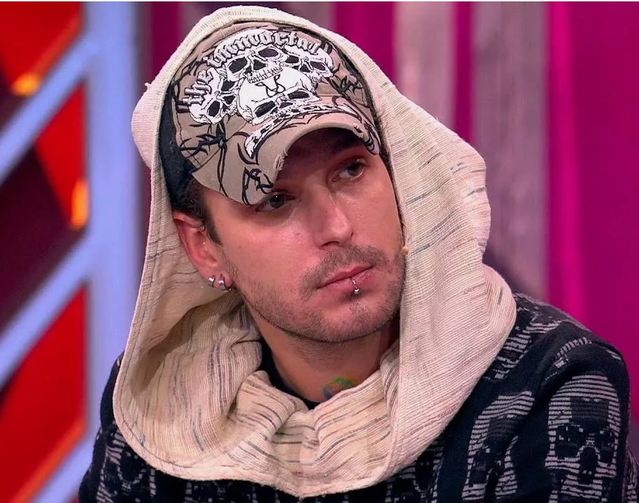 Даниил Мукасей любит ходить на телешоу.