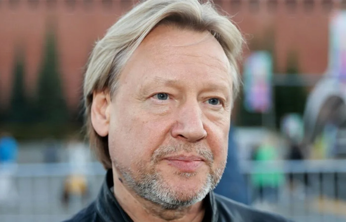 Дочь уехала с гастарбайтер-иранцем, а сын - папина гордость: Как выглядят и живут взрослые дети Дмитрия Харатьяна