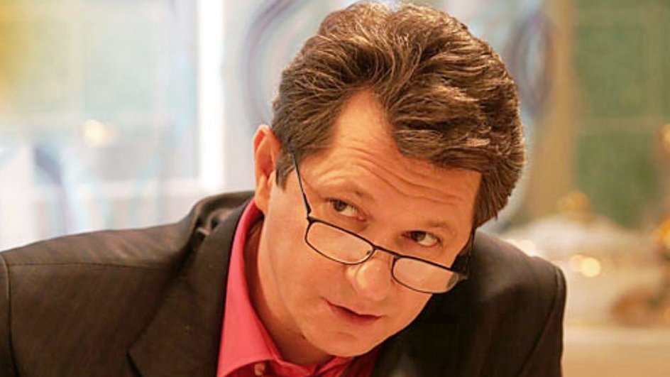 Андрей Ильин развелся и со второй женой. Андрей Ильин развелся и со второй женой.