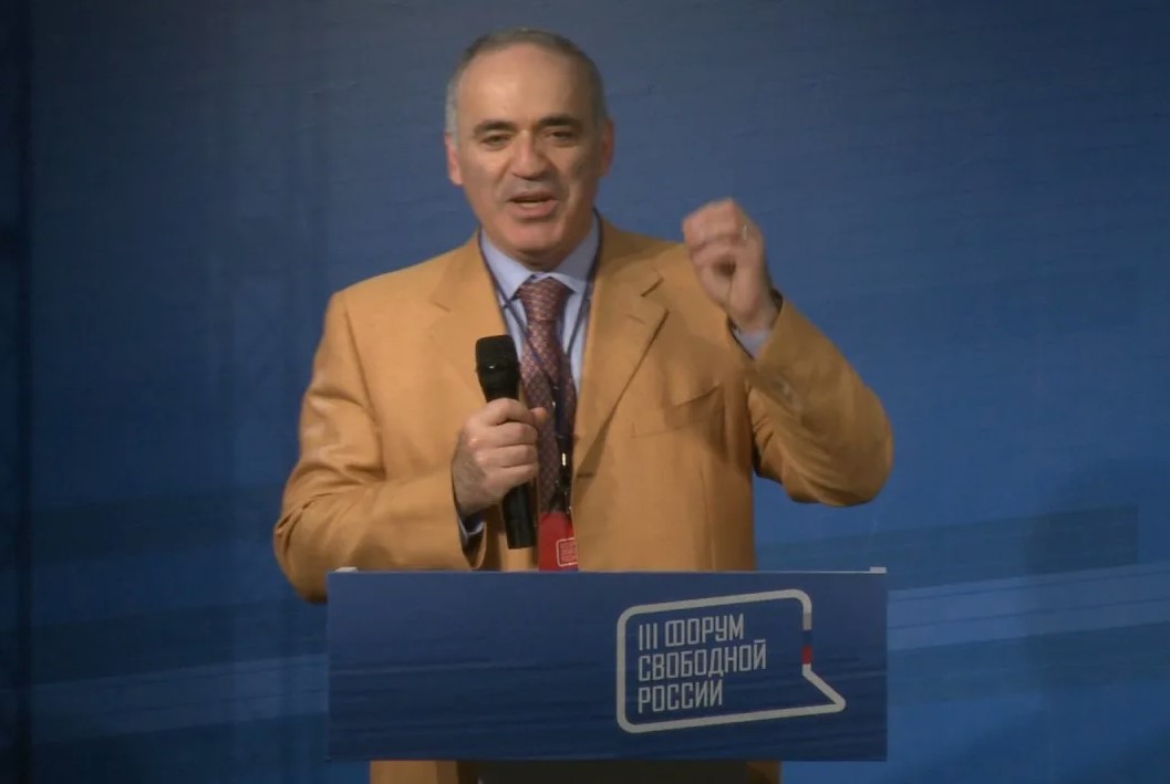 Гарри Каспаров на «Форуме свободы». Гарри Каспаров на «Форуме свободы».