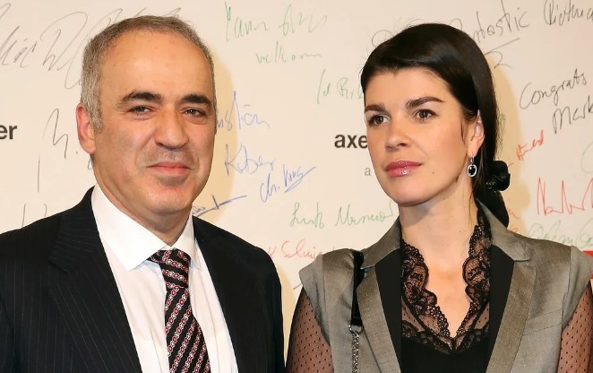 Гарри Каспаров с женой Дашей. Гарри Каспаров с женой Дашей.