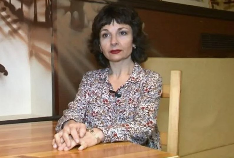 Ирине Ароян сейчас 54 года.