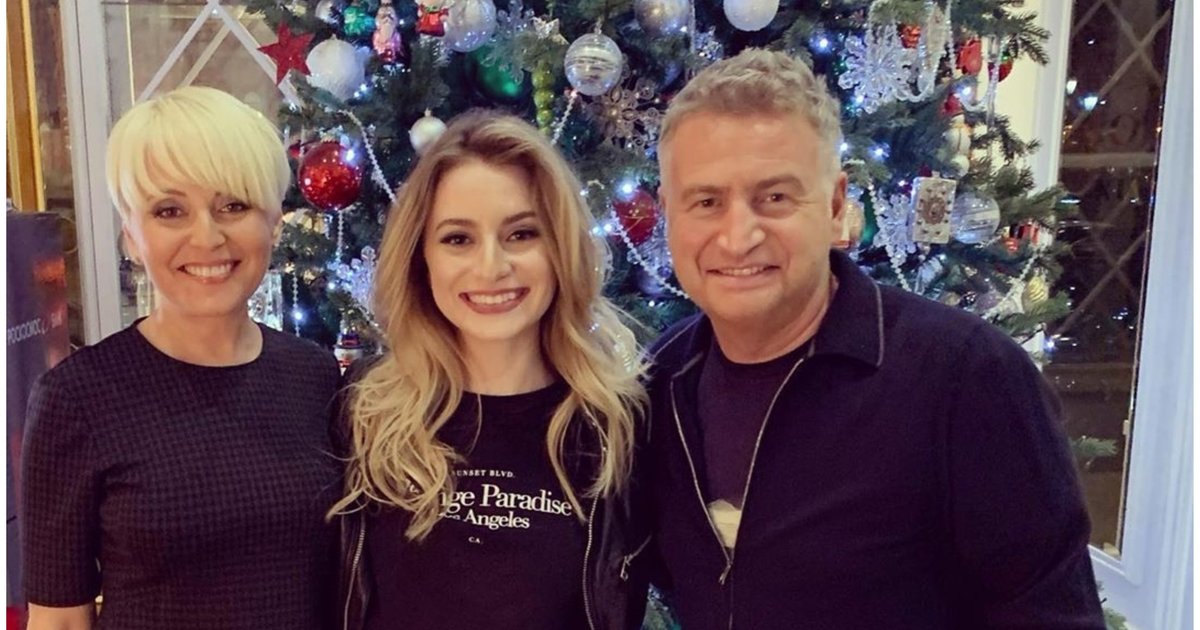 Дочь Анжелики Варум и Леонида Агутина мечтала быть содержанкой.