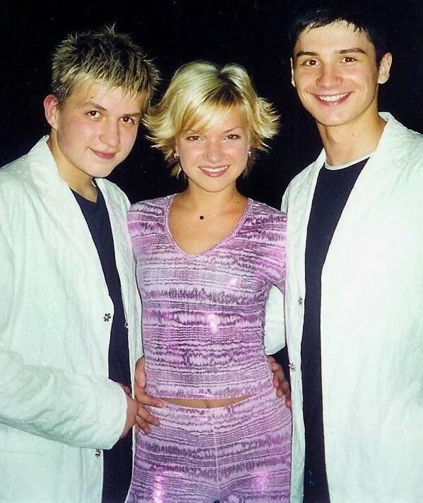 Лазарев и Топалов с Юлией Малиновской. Лазарев и Топалов с Юлией Малиновской.