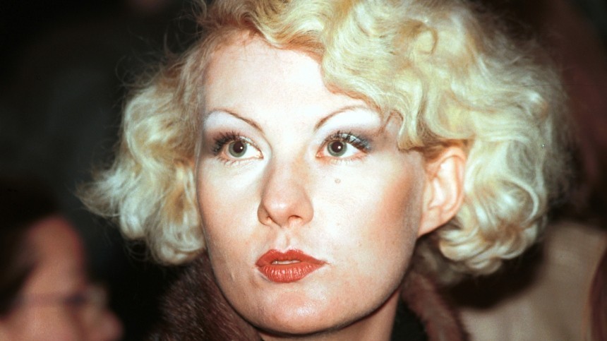 Рената Литвинова в молодости.