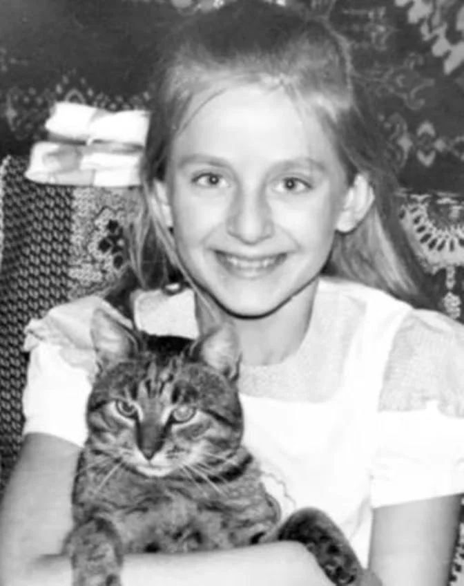 Рената Литвинова стеснялась своей внешности и и своего имени.