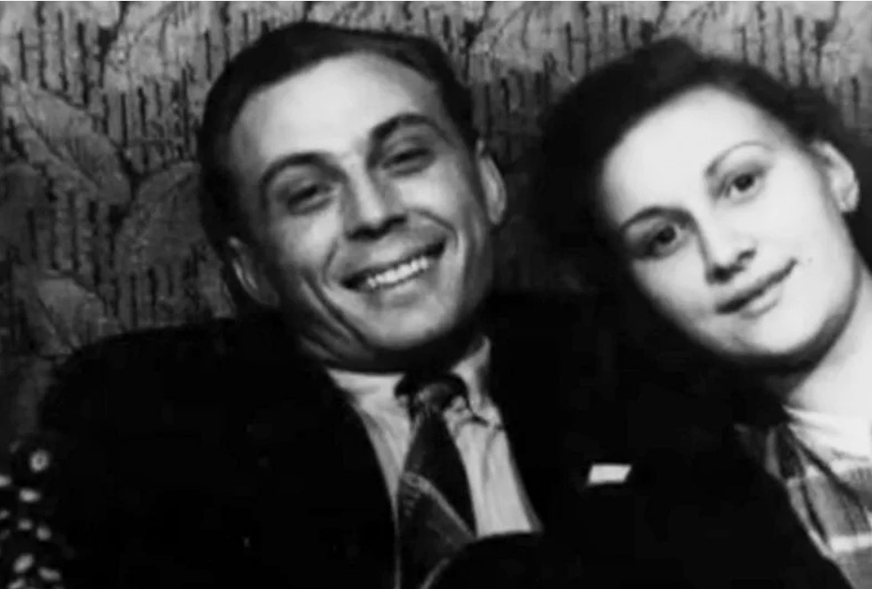 Евгений Матвеев с женой. Евгений Матвеев с женой.