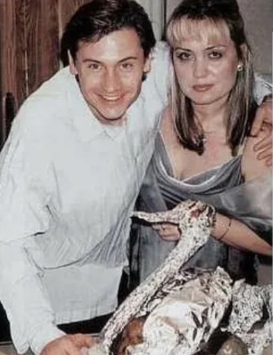 Инна Пономарёва с мужем Андреем Канчельскисом. Инна Пономарёва с мужем Андреем Канчельскисом.