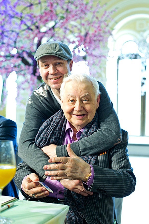 Евгений Миронов и Олег Табаков. Евгений Миронов и Олег Табаков.