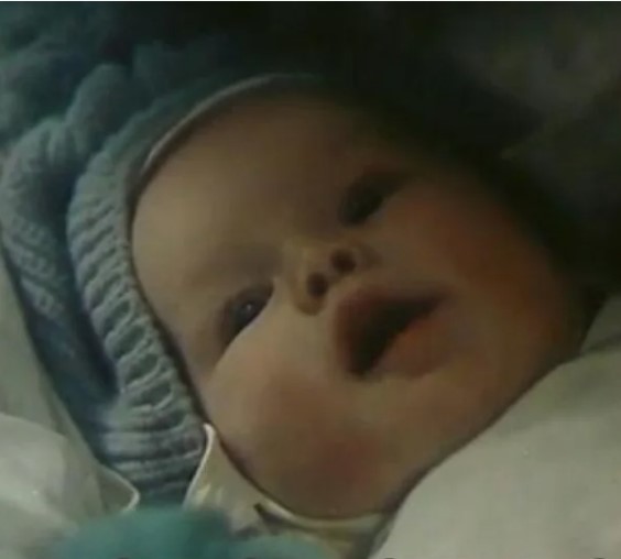 Трёхмесячная Дарья Мороз в своём первом фильме. Трёхмесячная Дарья Мороз в своём первом фильме.