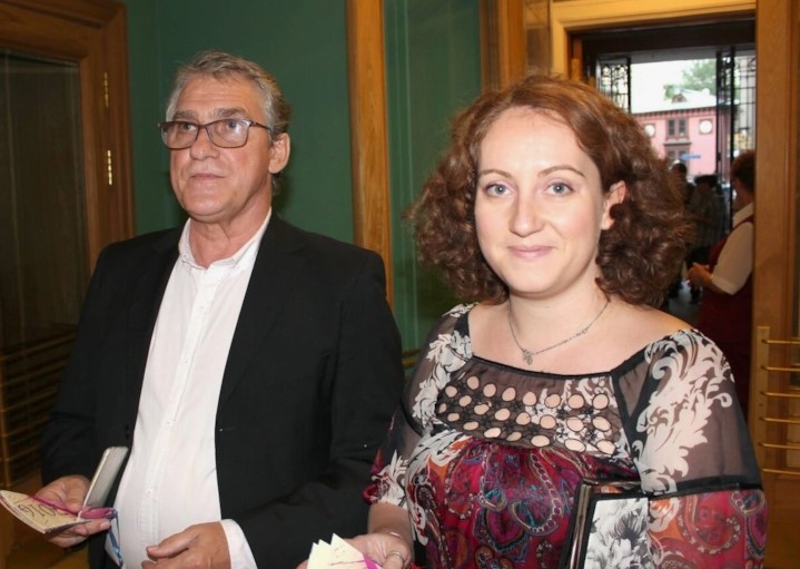 Валерий Гаркалин с дочкой Никой. Валерий Гаркалин с дочкой Никой.