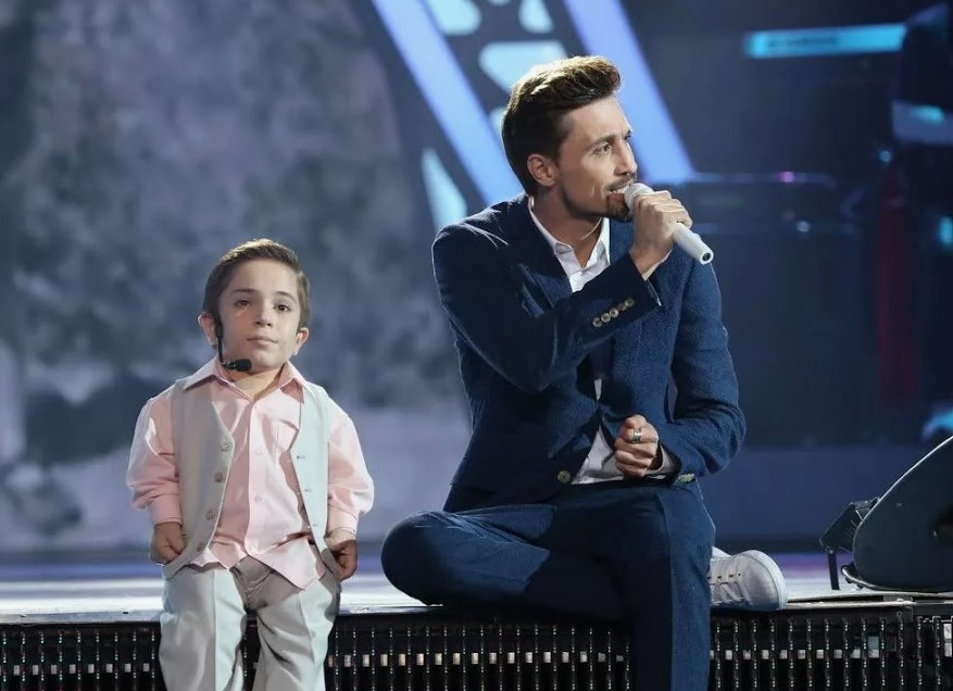 Данил Плужников и Дима Билан. Данил Плужников и Дима Билан.