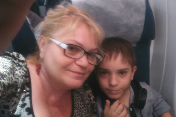 Данил Плужников с мамой. Данил Плужников с мамой.
