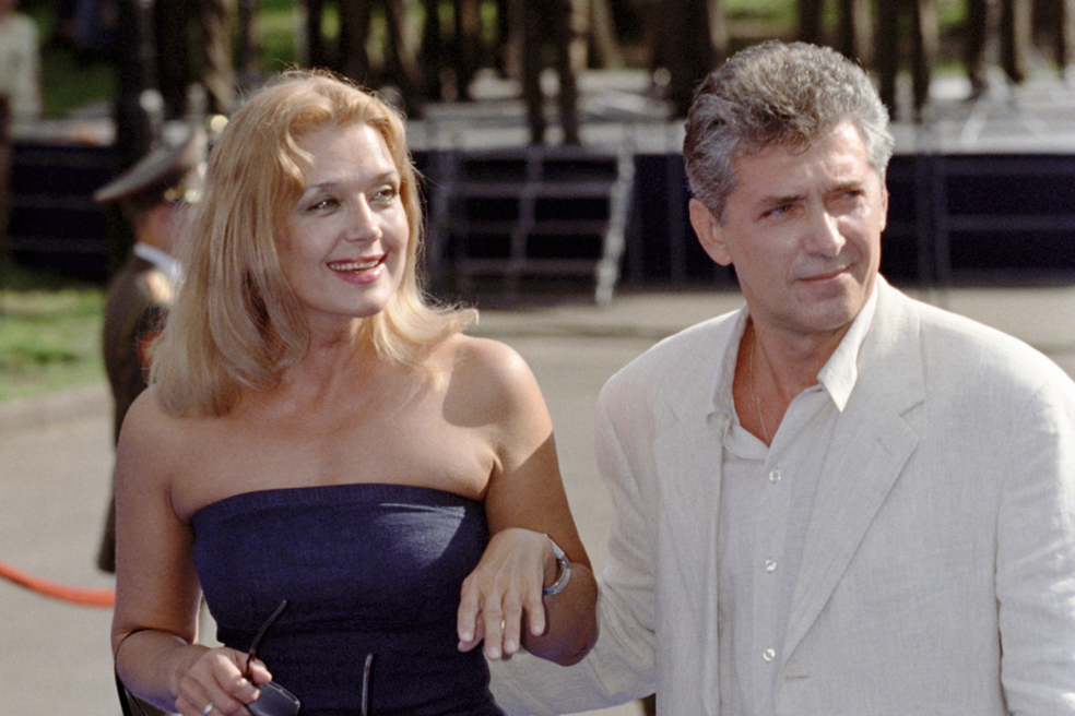 Сергей Мартынов и Ирина Алфёрова поженились в 1995 году.