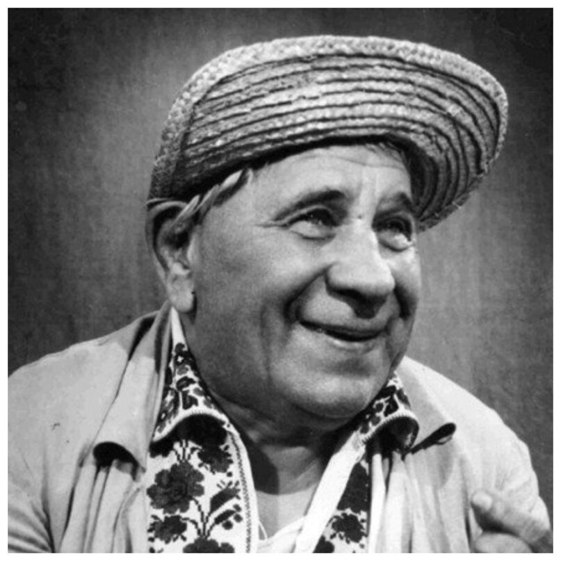 У Николая Яковченко двое дочерей. У Николая Яковченко двое дочерей.