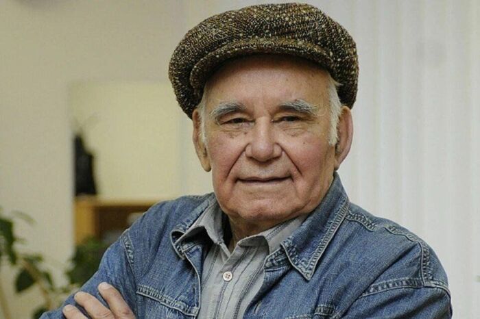 Василий Песков написал книгу о  семье Лыковых.