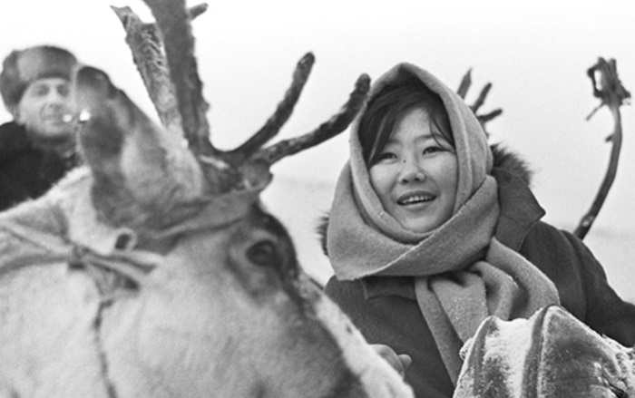 Сегодня язык чукчей становится менее самобытным.