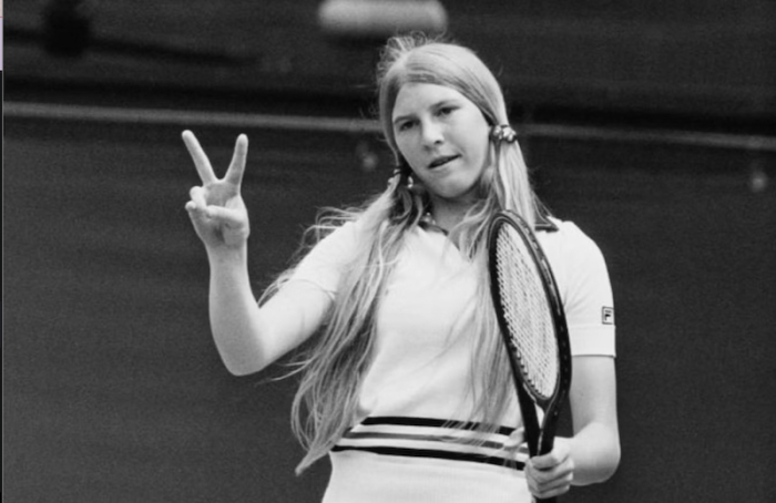 15-летняя Джагер вышла в четвертьфинал Уимблдона во время своего дебюта в 1980 году 15-летняя Джагер вышла в четвертьфинал Уимблдона во время своего дебюта в 1980 году