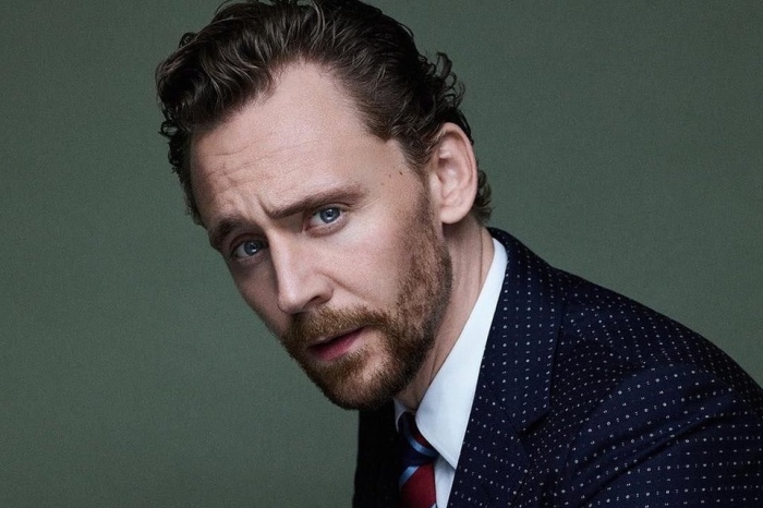 Том Хиддлстон.